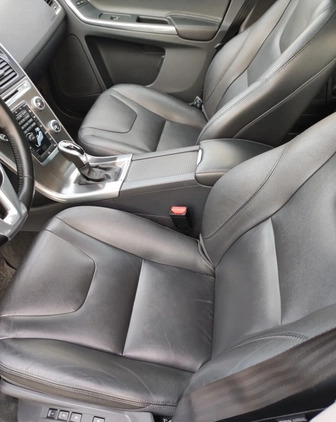 Volvo XC 60 cena 86900 przebieg: 144000, rok produkcji 2016 z Iława małe 106